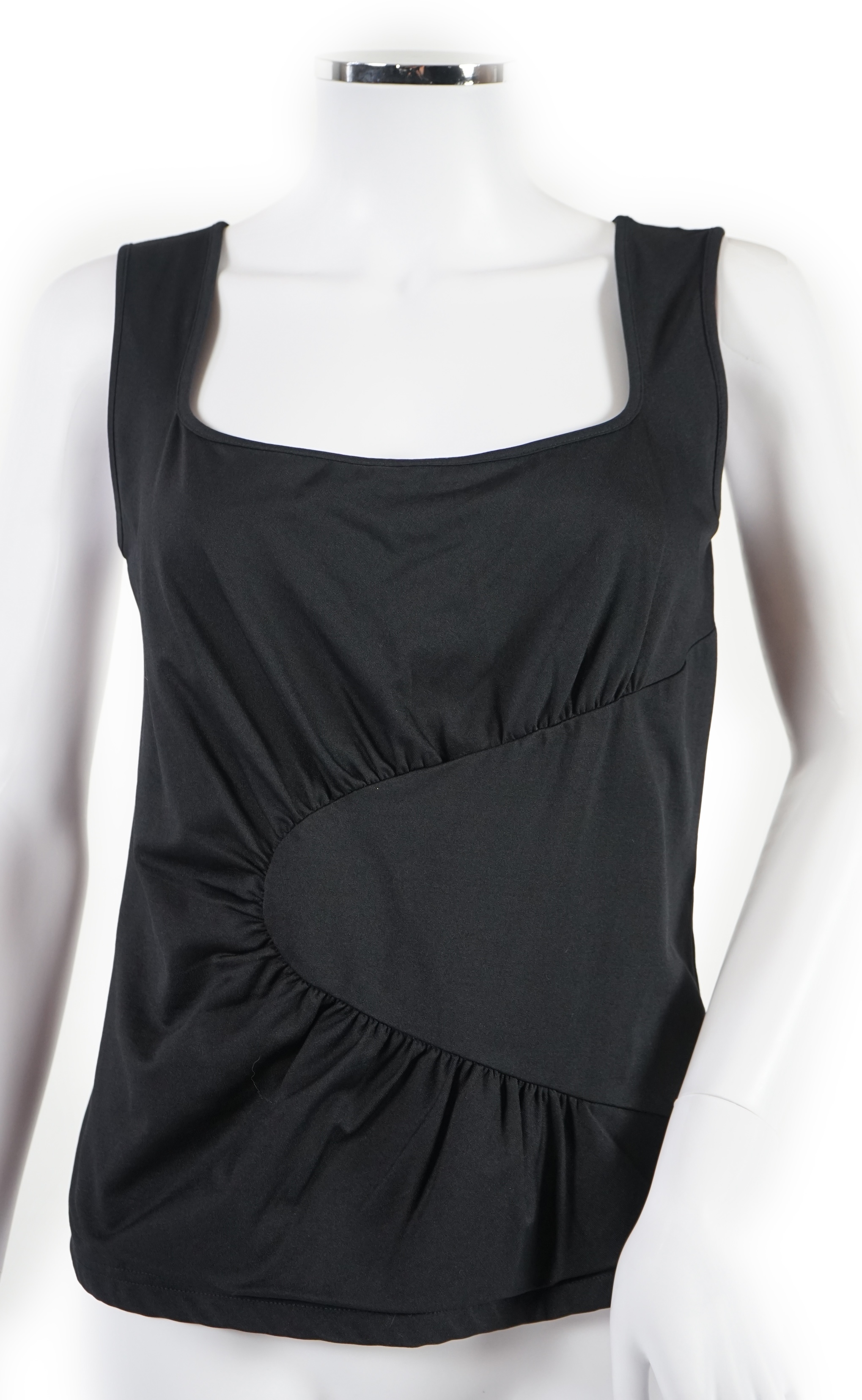 Two Anne Fontaine lady's jackets and a black top. Approx sizes 14-16 Proceeds to Happy Paws Puppy Rescue